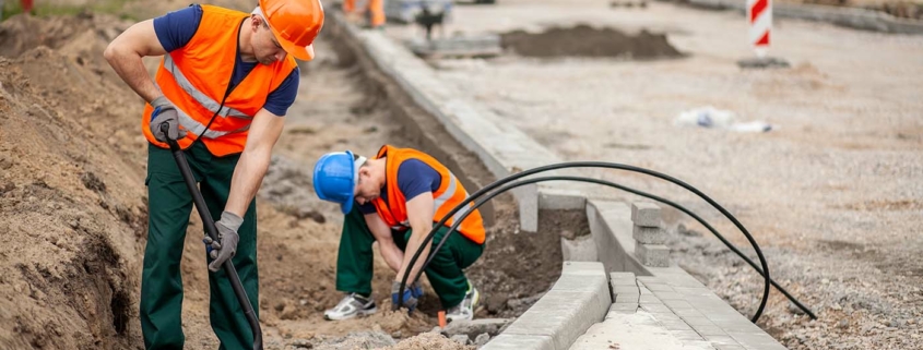 Chantier de travaux public à proximité de réseaux.